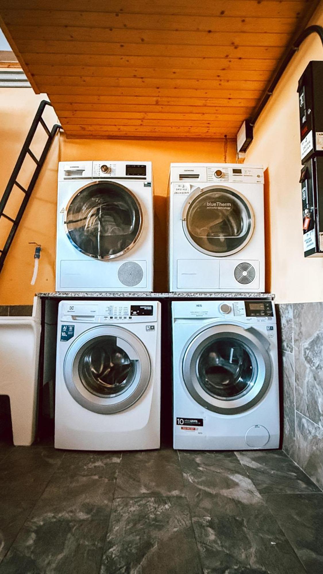 Albergue Lecer Sobrado Porta Eksteriør billede